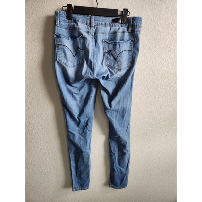 YMI Juniors Sz 11 Skinny Light Wash Blue Jeans