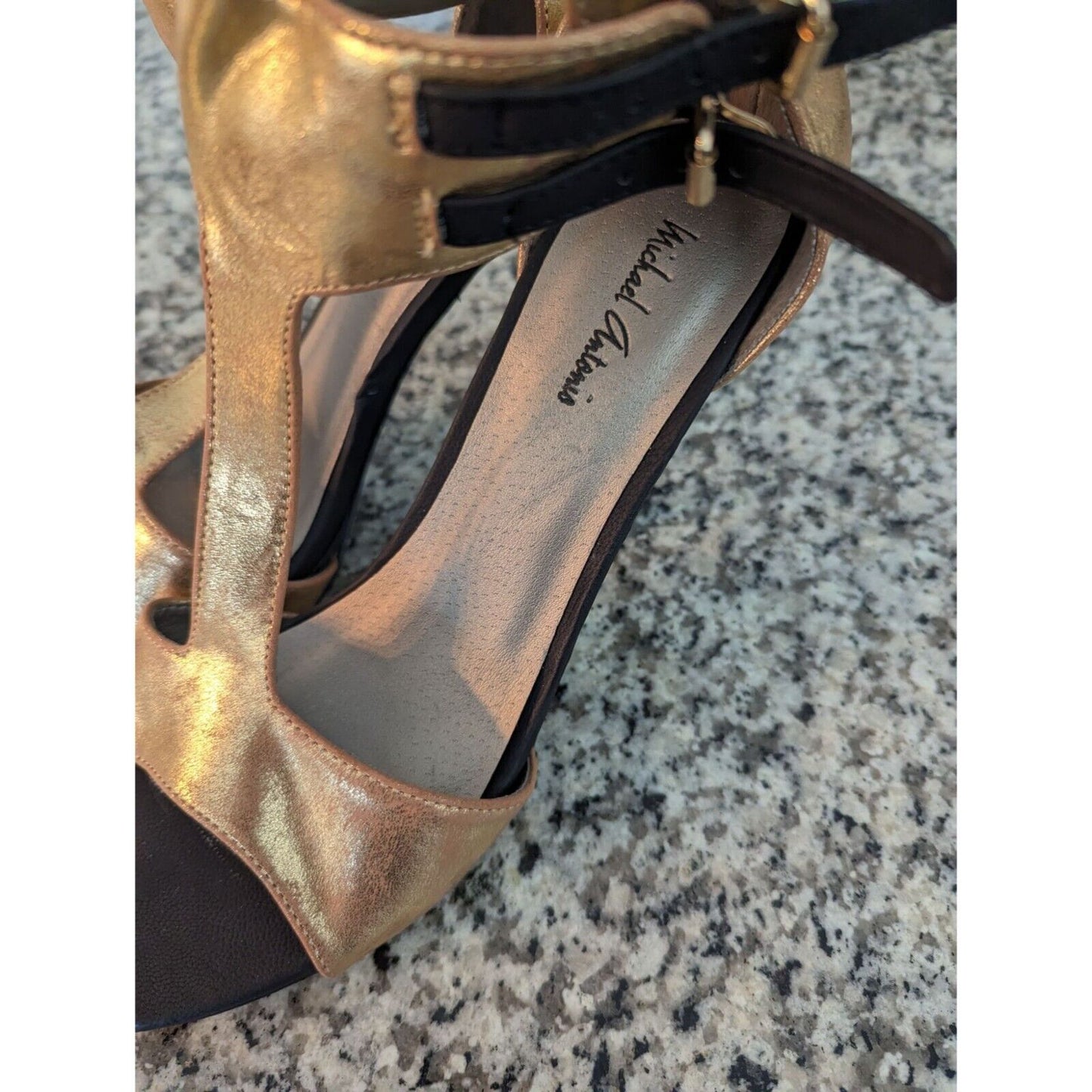 Michael Antonio Womens Sz 10 Gold and Black Leather High Heels
