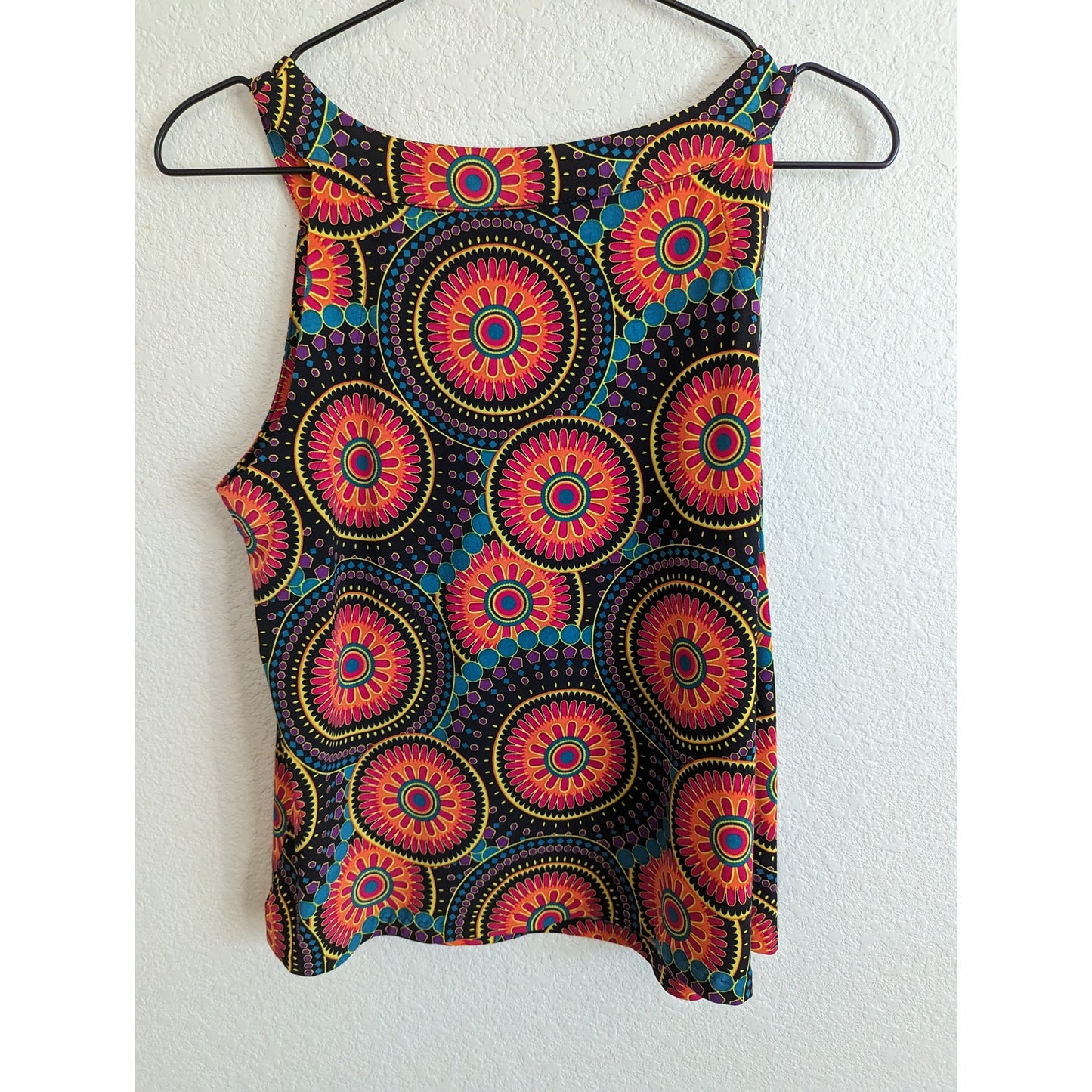 Rafaella Womens Sz M Sleeveless Blouse Colorful Floral Mandala