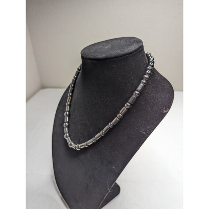 Vintage Single Strand Magnetic Silver Necklace