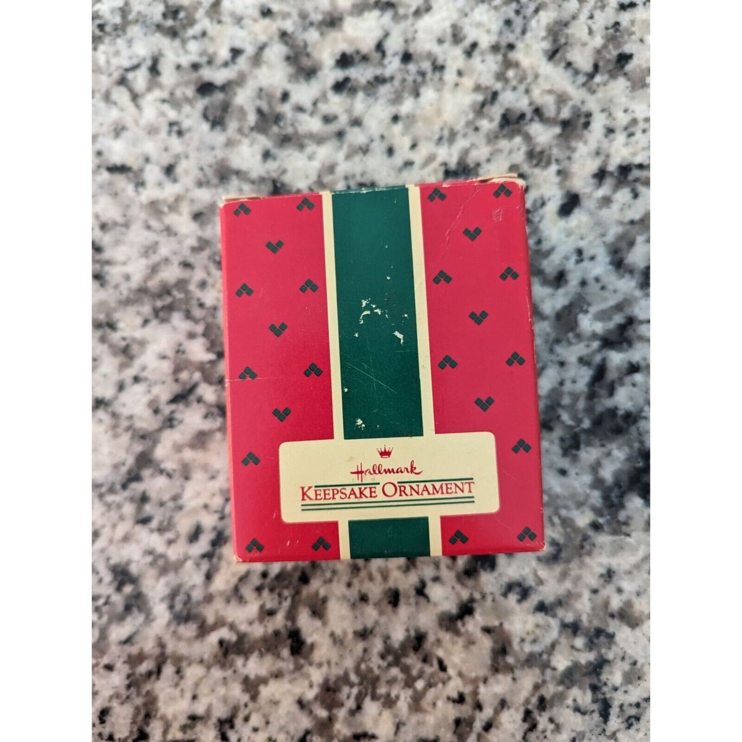 Vintage 1985 Hallmark Keepsake Ornament Teacher Owl Chalkboard