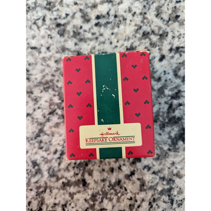 Vintage 1985 Hallmark Keepsake Ornament Teacher Owl Chalkboard