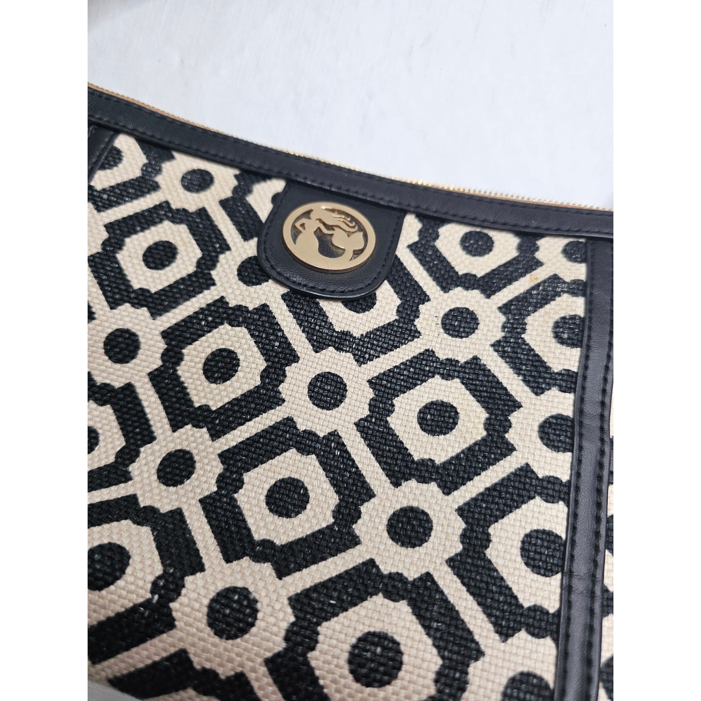 Spartina 449 Womens Shoulder Bag Purse Black White Geometric Print