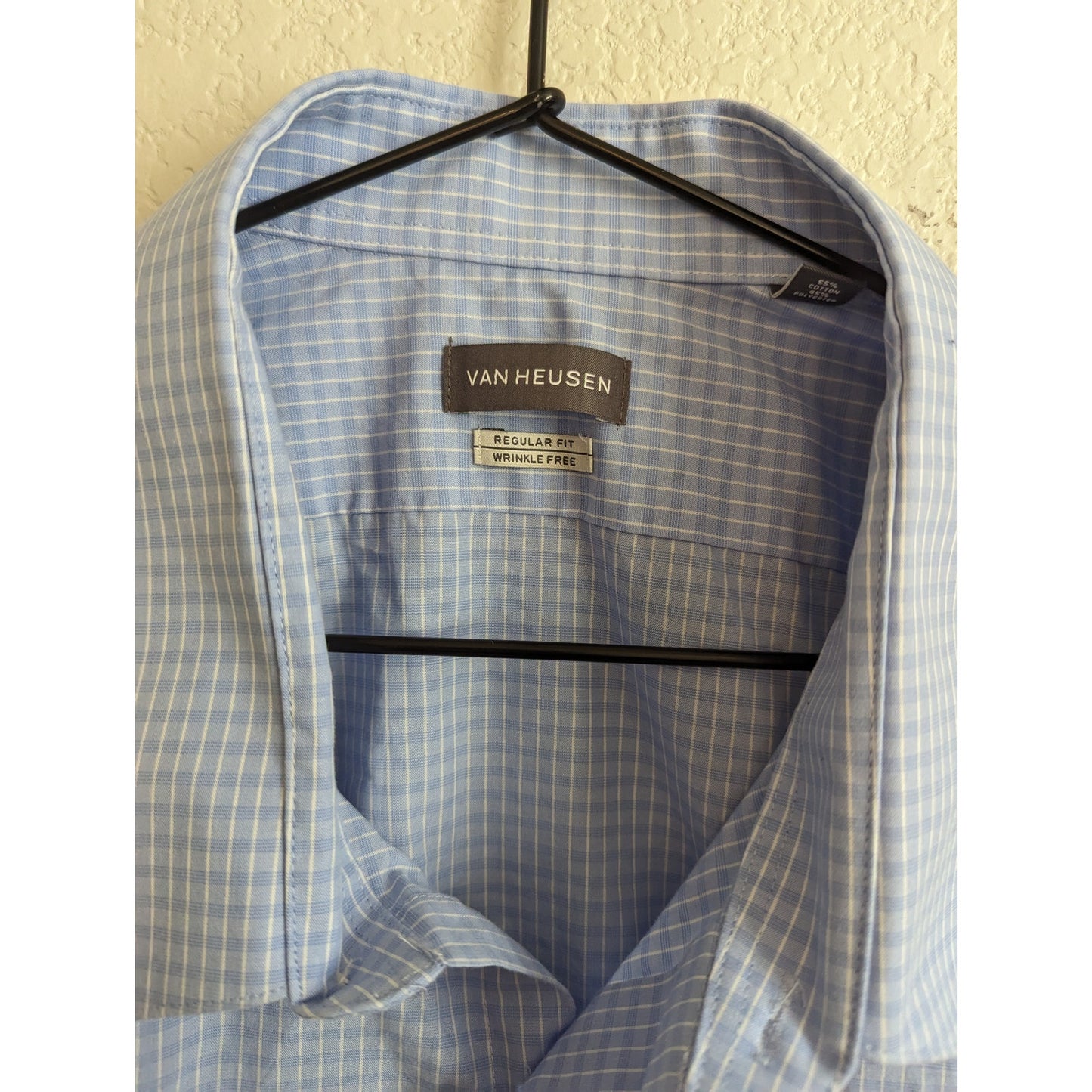 Van Heusen Mens 2XL Long Sleeve Button Down Dress Shirt Light Blue Regular Fit