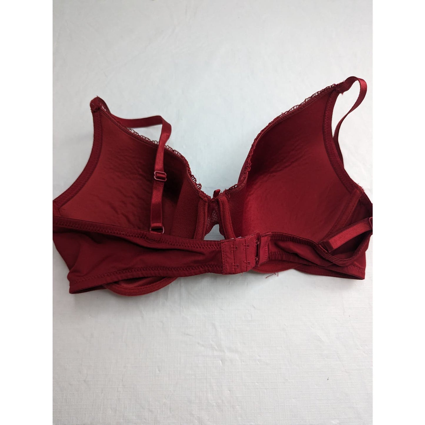 Secret Treasures Womens Sz 36DD Dark Red T Shirt Bra Mesh Lined