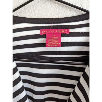 Sunny Leigh Womens Sz XS 2 Button Blazer Black White Striped