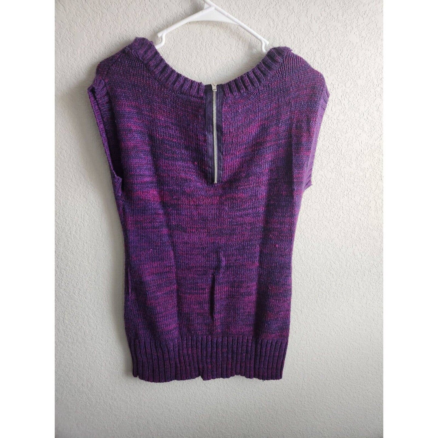 Its Our Time Womens Sz M Short Sleeve Knit Sweater Purple