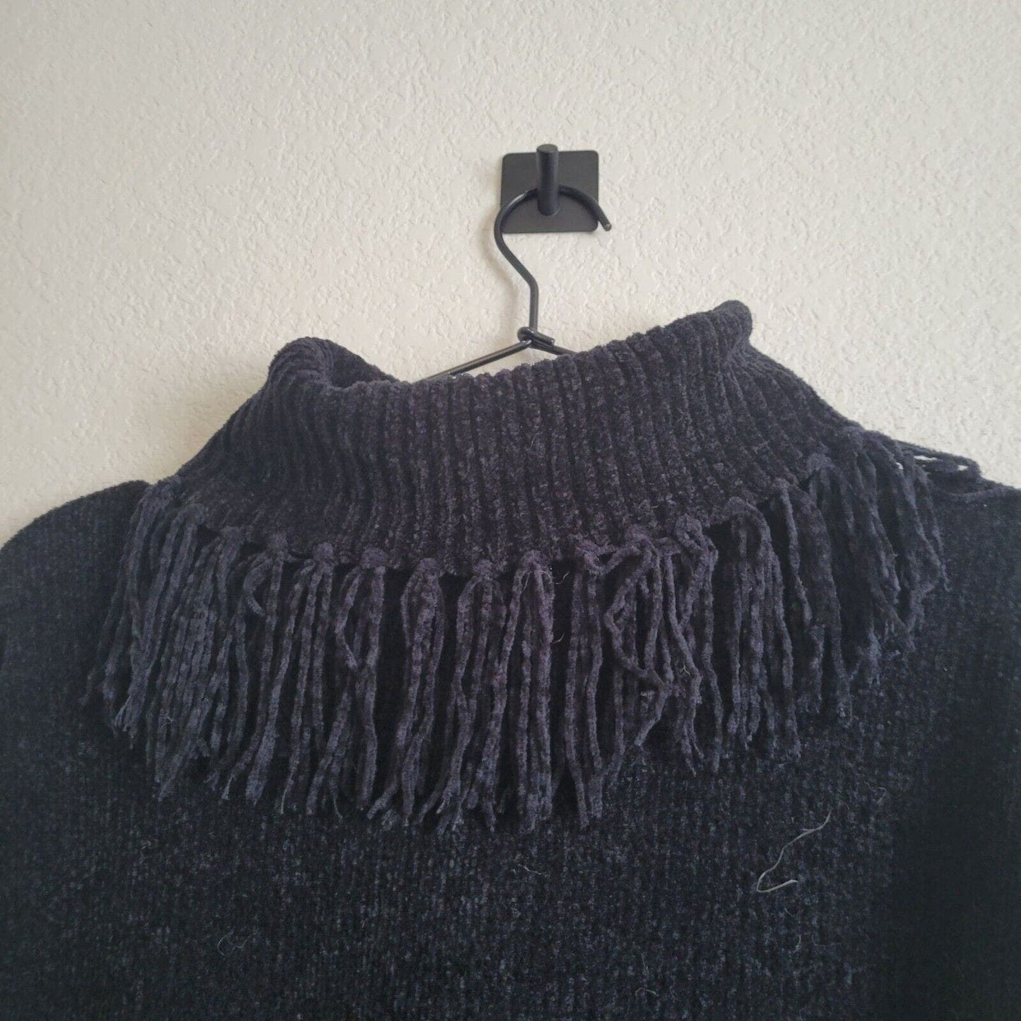 Yarnwork Petite PM Womens Cowl Neck Sweater Fringe Black Neckline