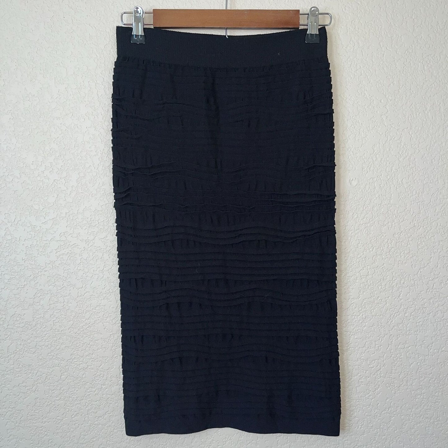 Prime Cut Womens Sz S Midi Skirt Black Straight Pencil Ruffled