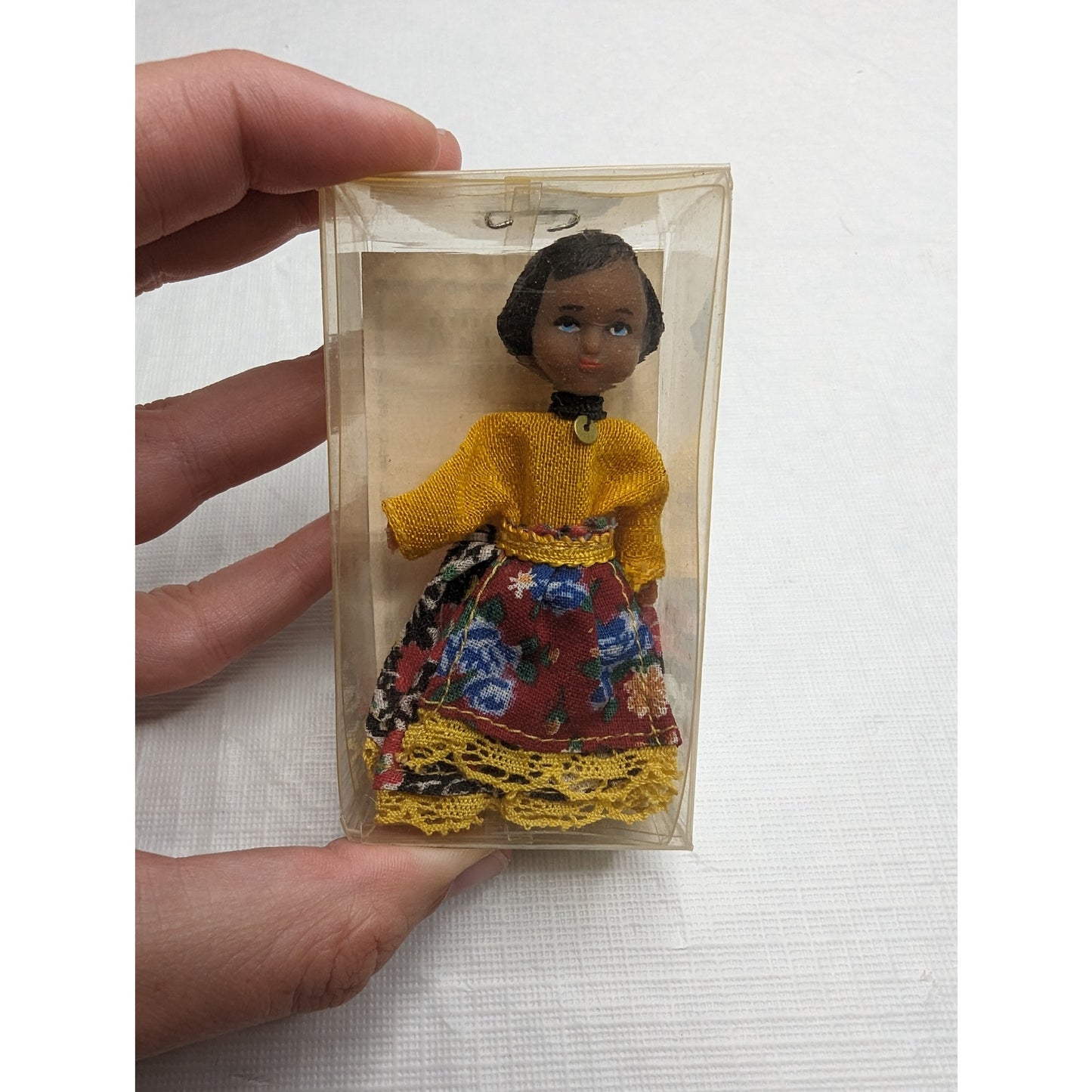 Oradea Christian art cooperative Handmade Native American Doll Vintage