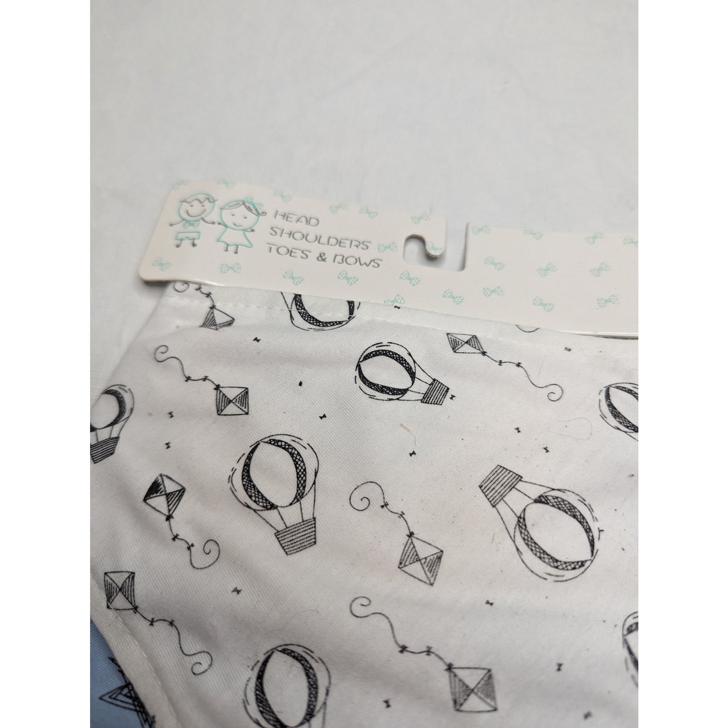 Head Shoulders Toes & Bows Set of 2 Handkerchief Style Baby Boy Bibs NEW