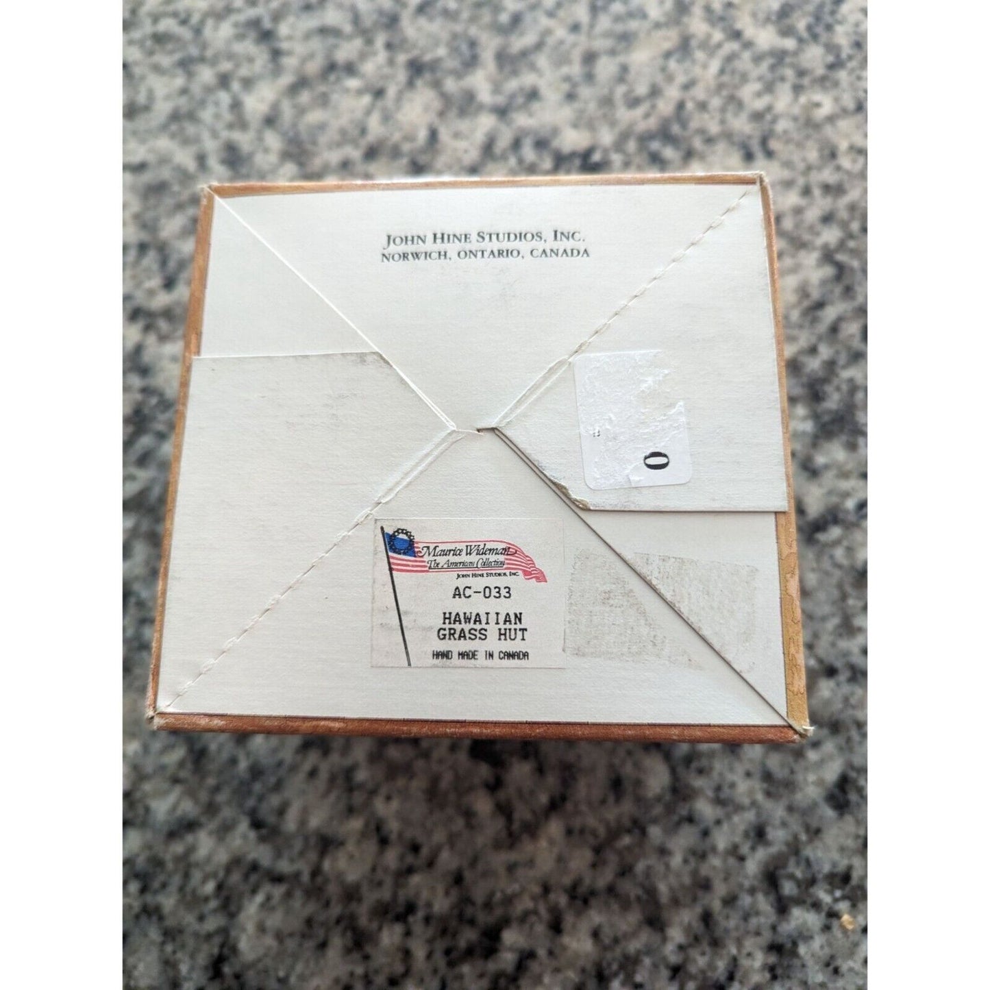 David Winter John Hine American Collection Hawaiian Grass Hut NEW