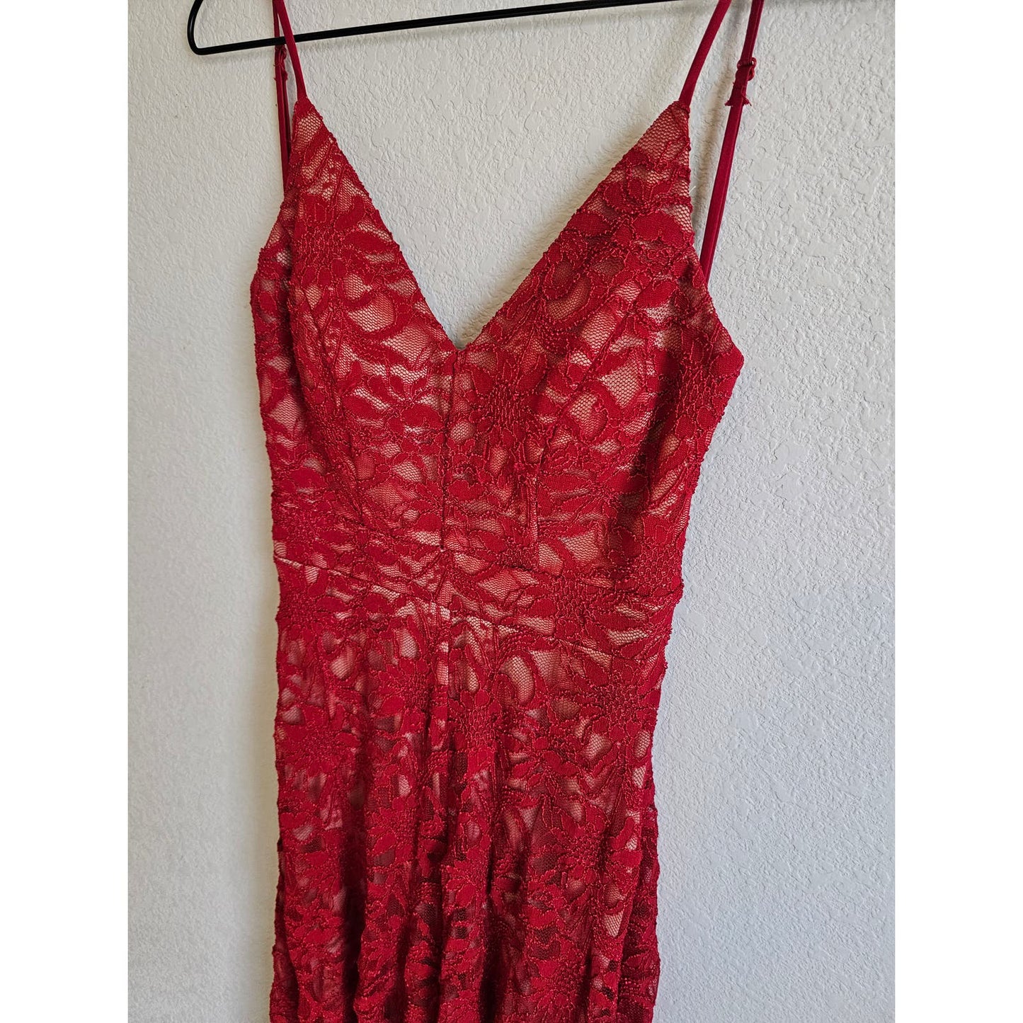 B Darlin Womens Sz 6 Maxi Length Formal Dress Red Lace Low Back Sleeveless