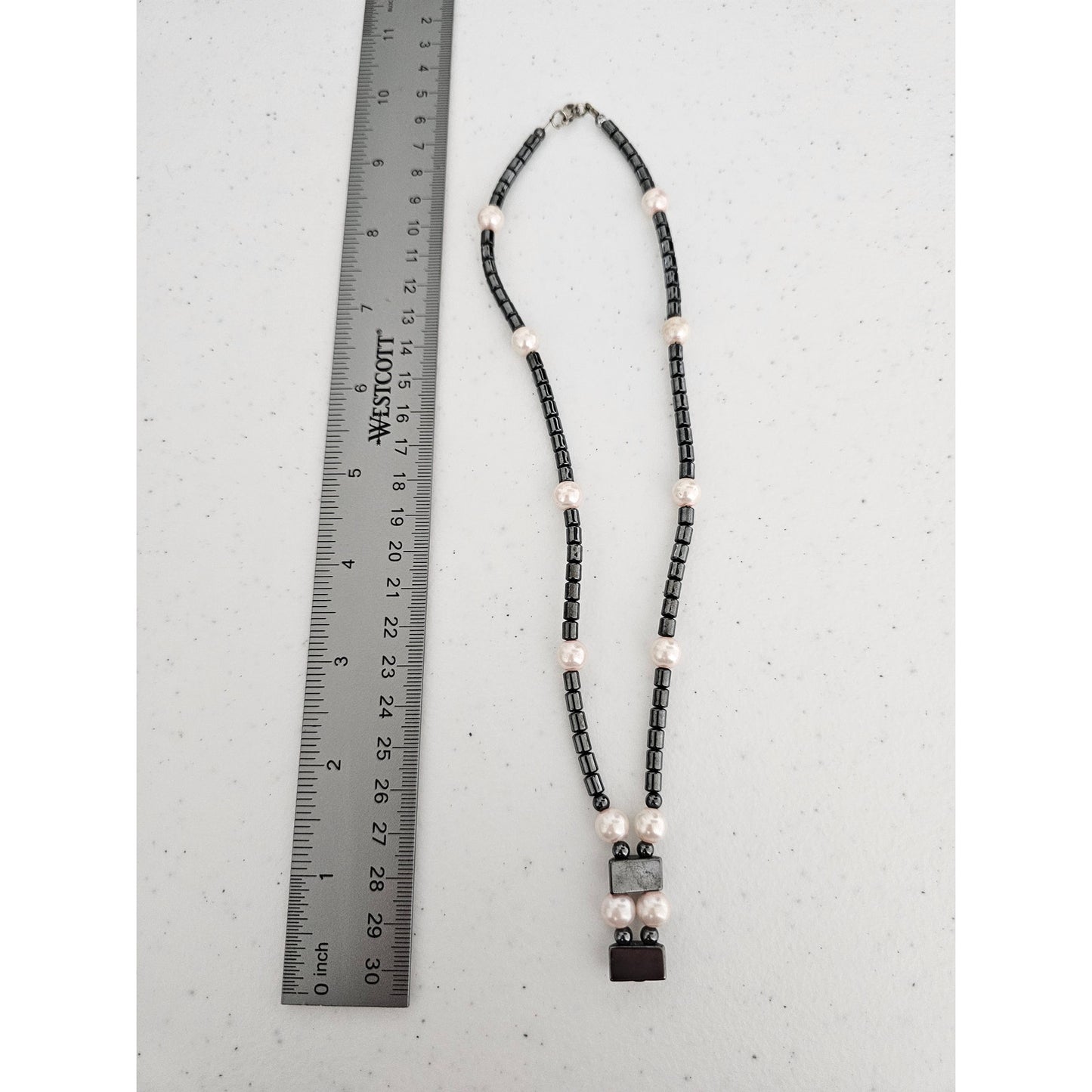 Vintage 1990s Silver Tone Metal Beaded Necklace w/ Pearl Accents