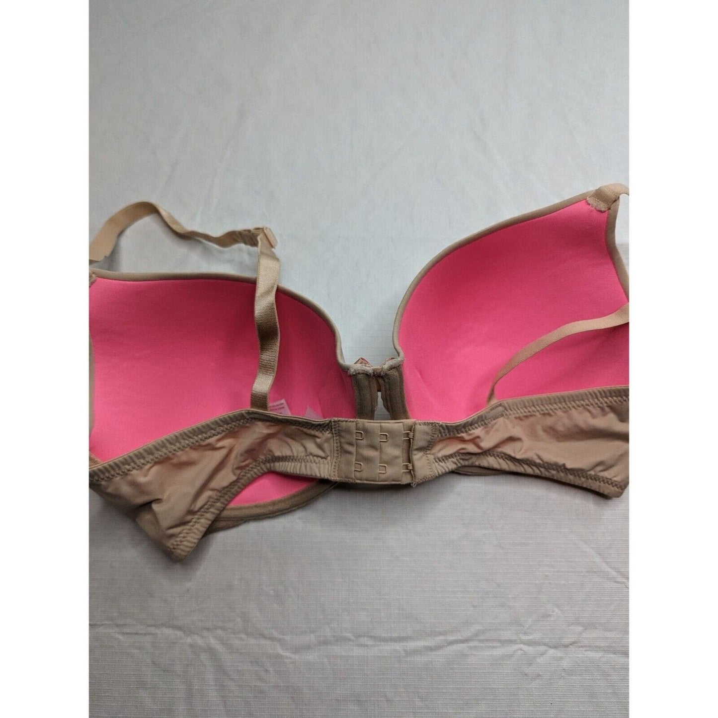 Xhilaration Womens Sz 36D Perfect T Shirt Bra Beige