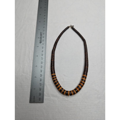 Vintage 1960s Womens Wooden Disc Bead Single Strand Choker Necklace