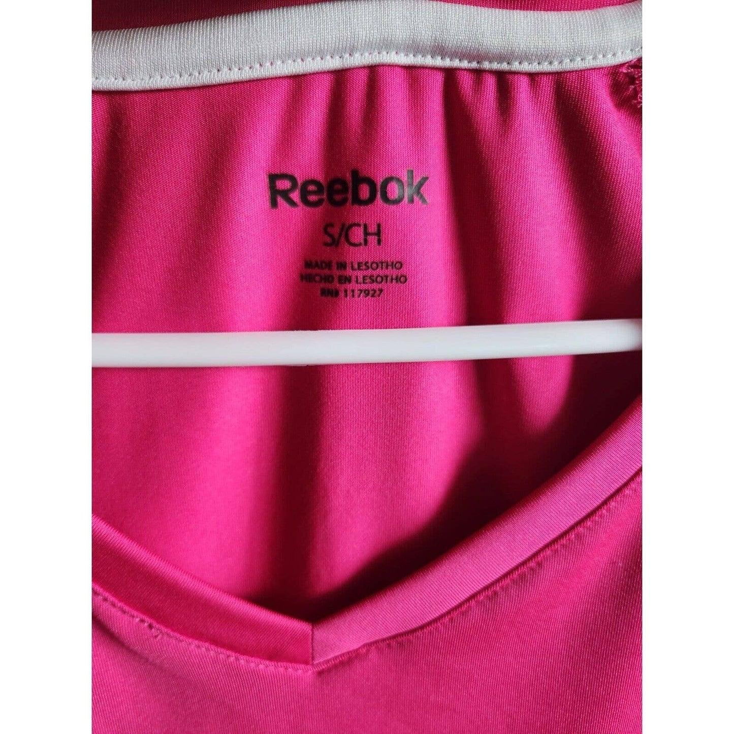 Reebok Womens Sz S Loose Fit Athletic T Shirt Bright Pink White