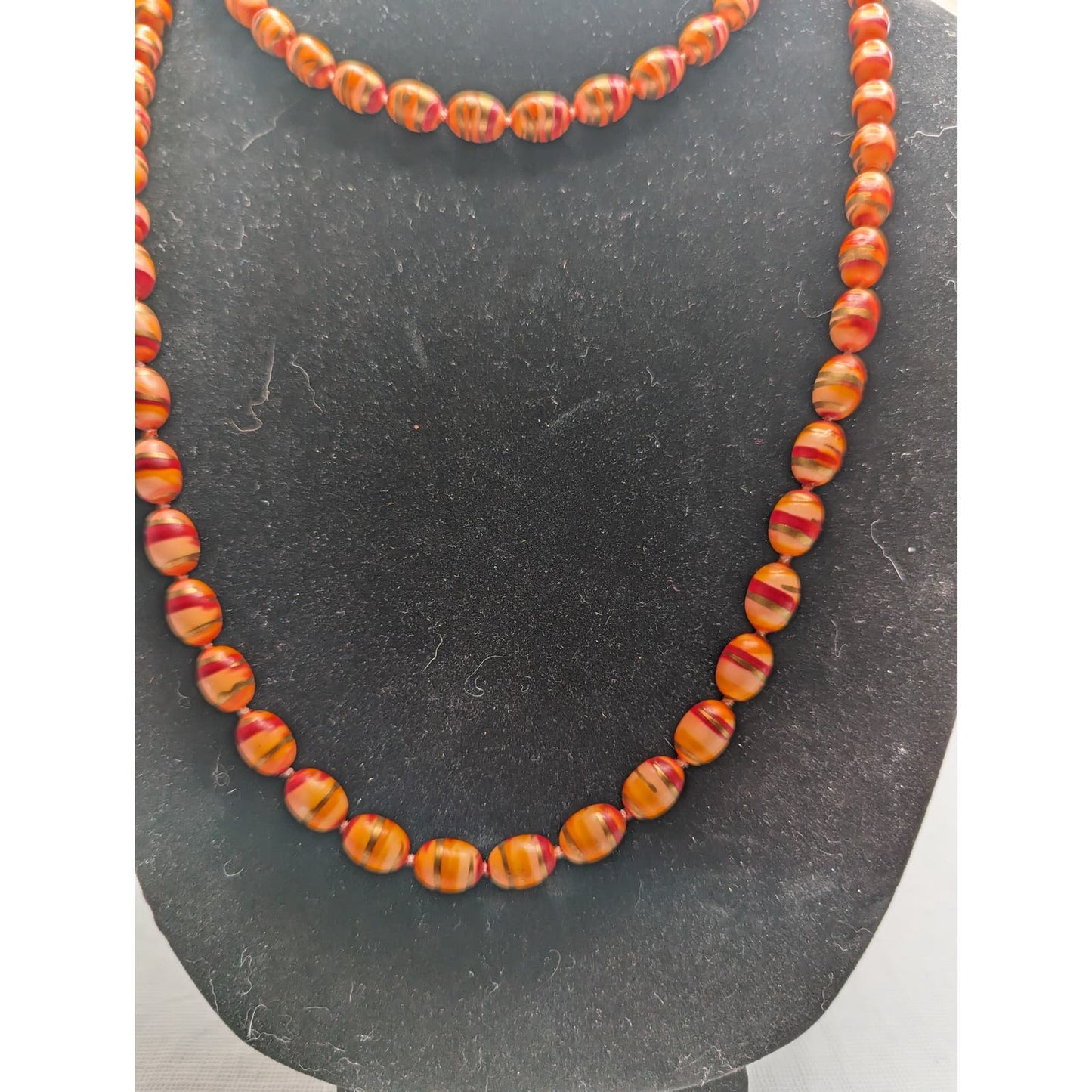 Vintage Mid Century Single Strand Wooden Beaded Necklace Orange Art To Wear