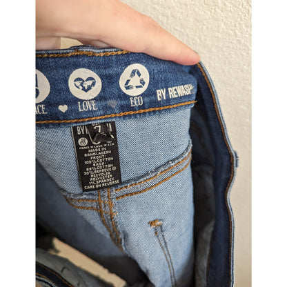 Rewash Womens Sz 7 Super High Rise Mom Blue Jean Shorts Distressed