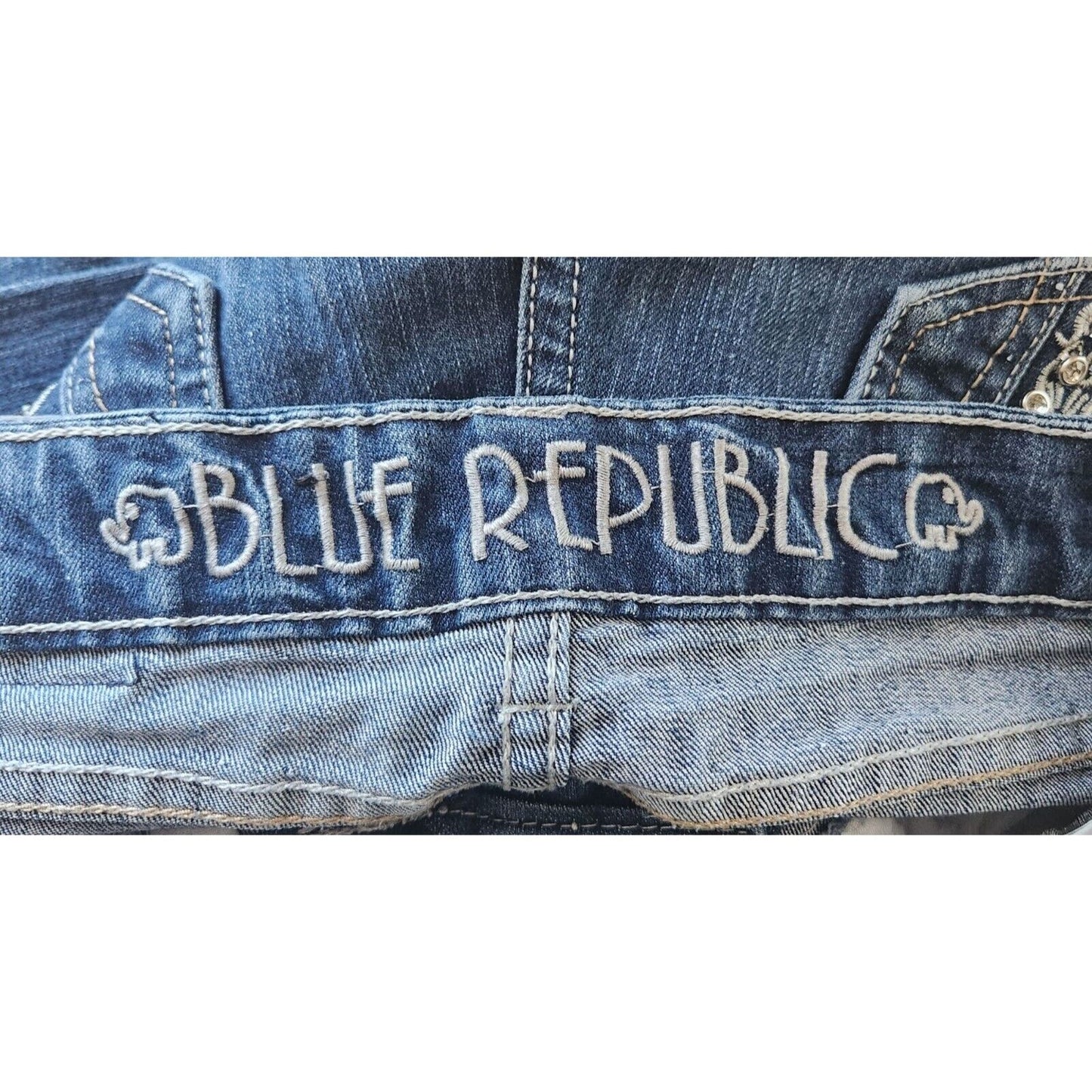 Blue Republic Womens Sz 5 Heavily Distressed Skinny Blue Jeans