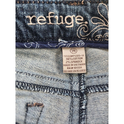 Refuge Juniors Sz 7 Medium Wash Bootcut Blue Jeans