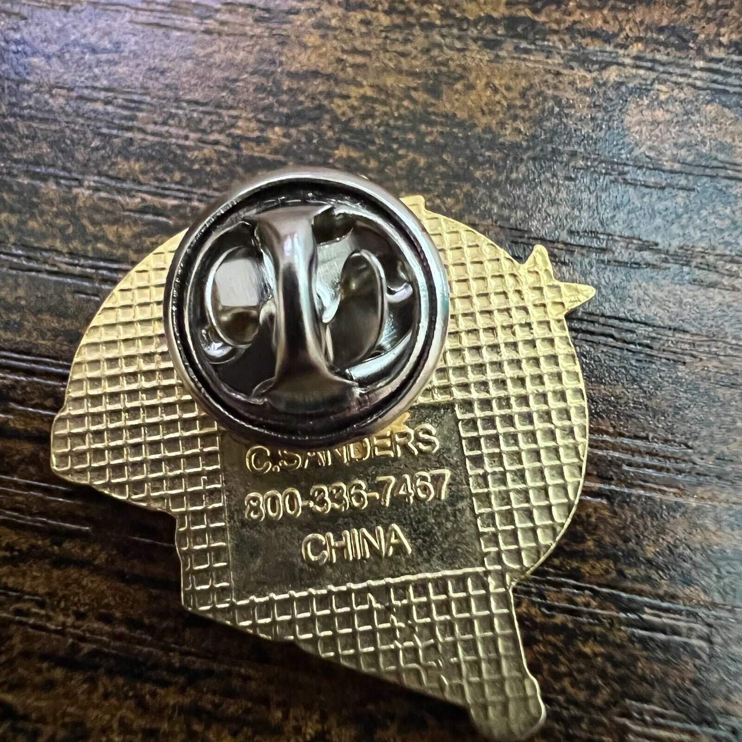 Outstanding Reader 2018 Pin Broach