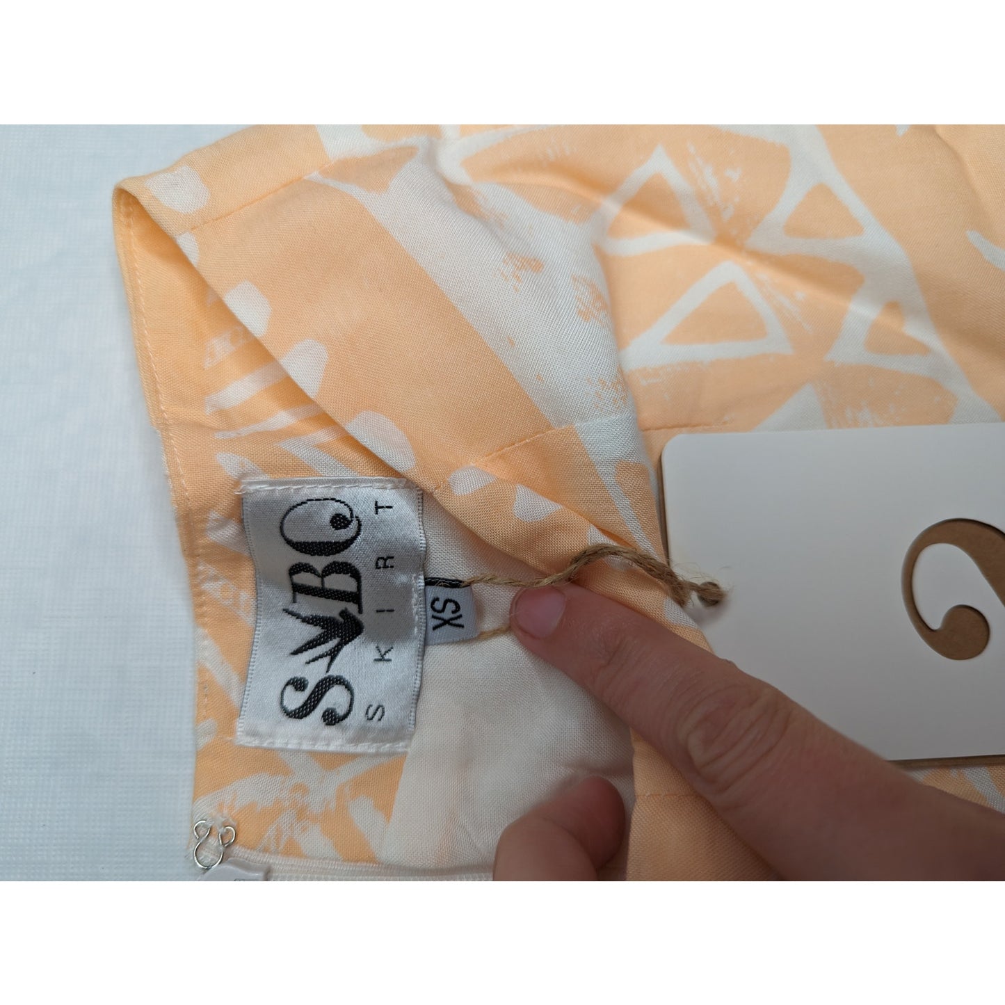 Subo Sobo Skirts Womens Sz XS Lightweight Beach Shorts Pastel Orange White NEW