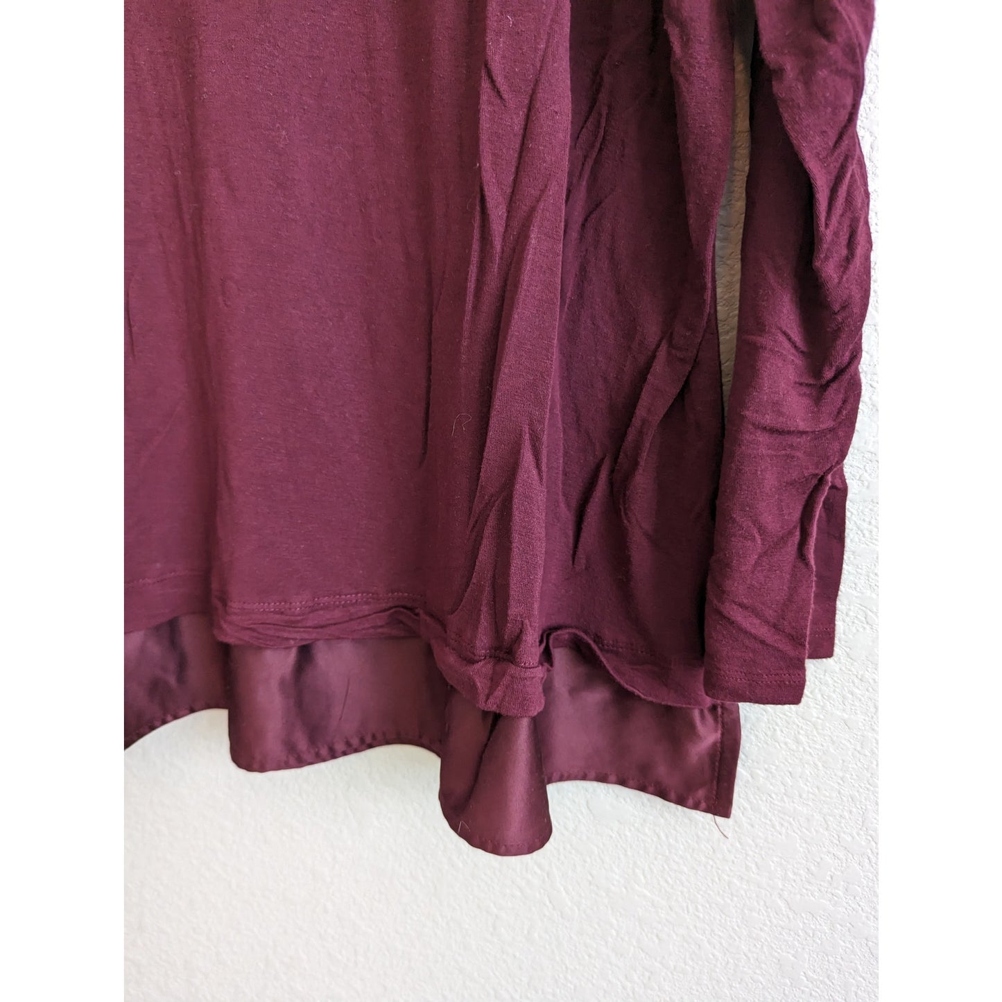 Est 1946 Womens Sz 18/20W Long Sleeve Blouse Maroon Satin Trim