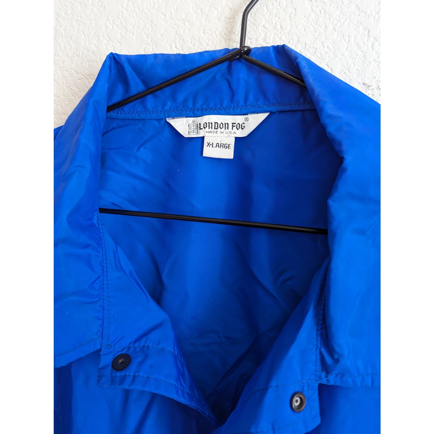 Vintage London Fog Mens Sz XL Snap Front Windbreaker Jacket Blue Nylon