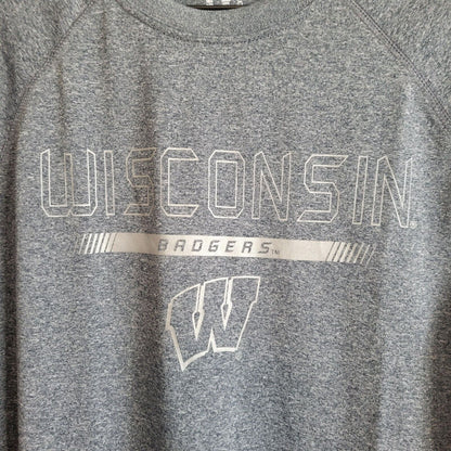 Wisconsin Badgers Champion Mens Sz S Long Sleeve Athletic T Shirt NEW