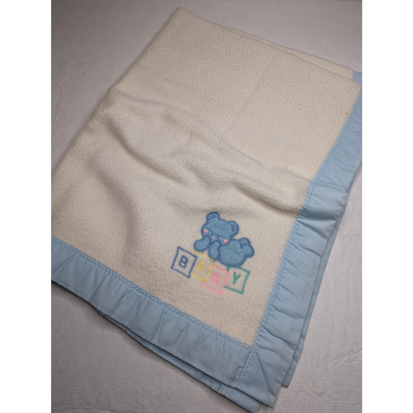 Vintage Cuddle Time Acrylic Baby Blanket Teddy Bear ABC White Blue USA