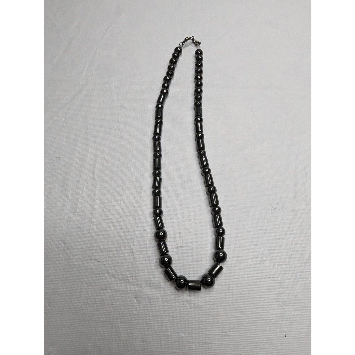 Vintage Single Strand Magnetic Silver Necklace