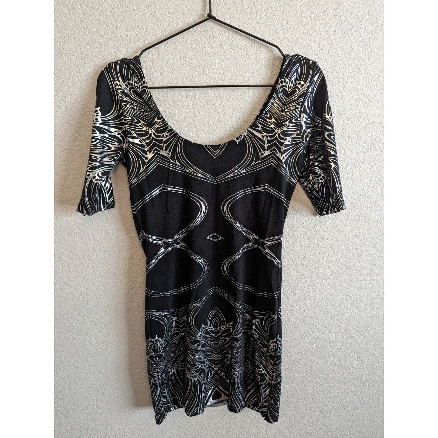 Poof Womens Sz M Mini Cocktail Dress Short Sleeve Black and White Print