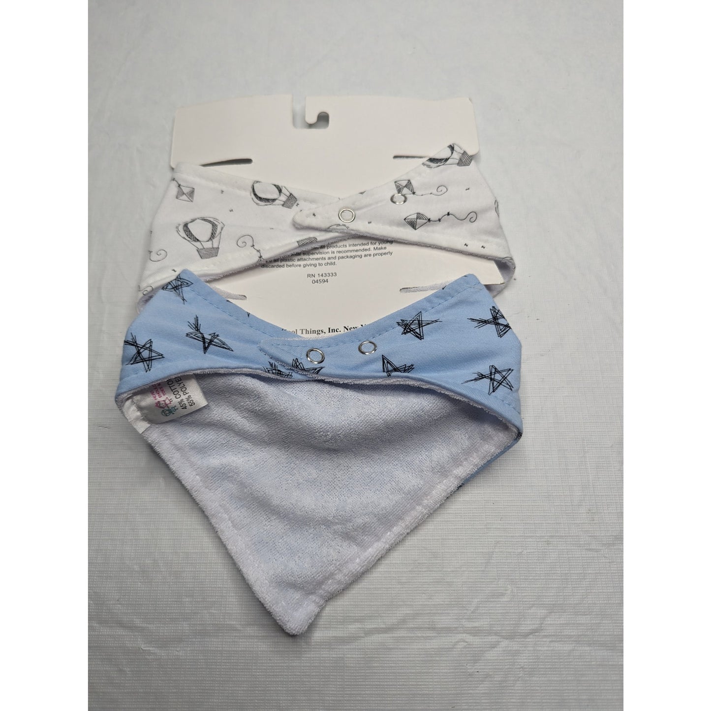 Head Shoulders Toes & Bows Set of 2 Handkerchief Style Baby Boy Bibs NEW