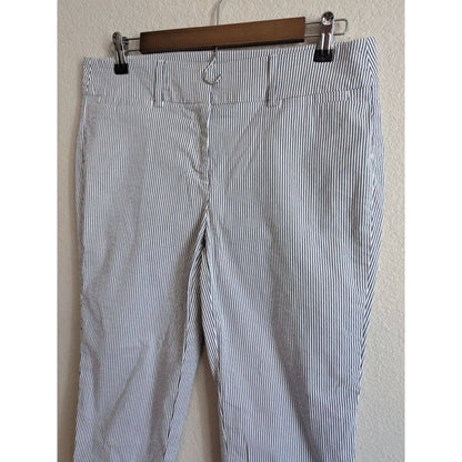 Ann Taylor Mujer Sz 6 Pantalones Cortos Seersucker Pierna Delgada Azul Blanco