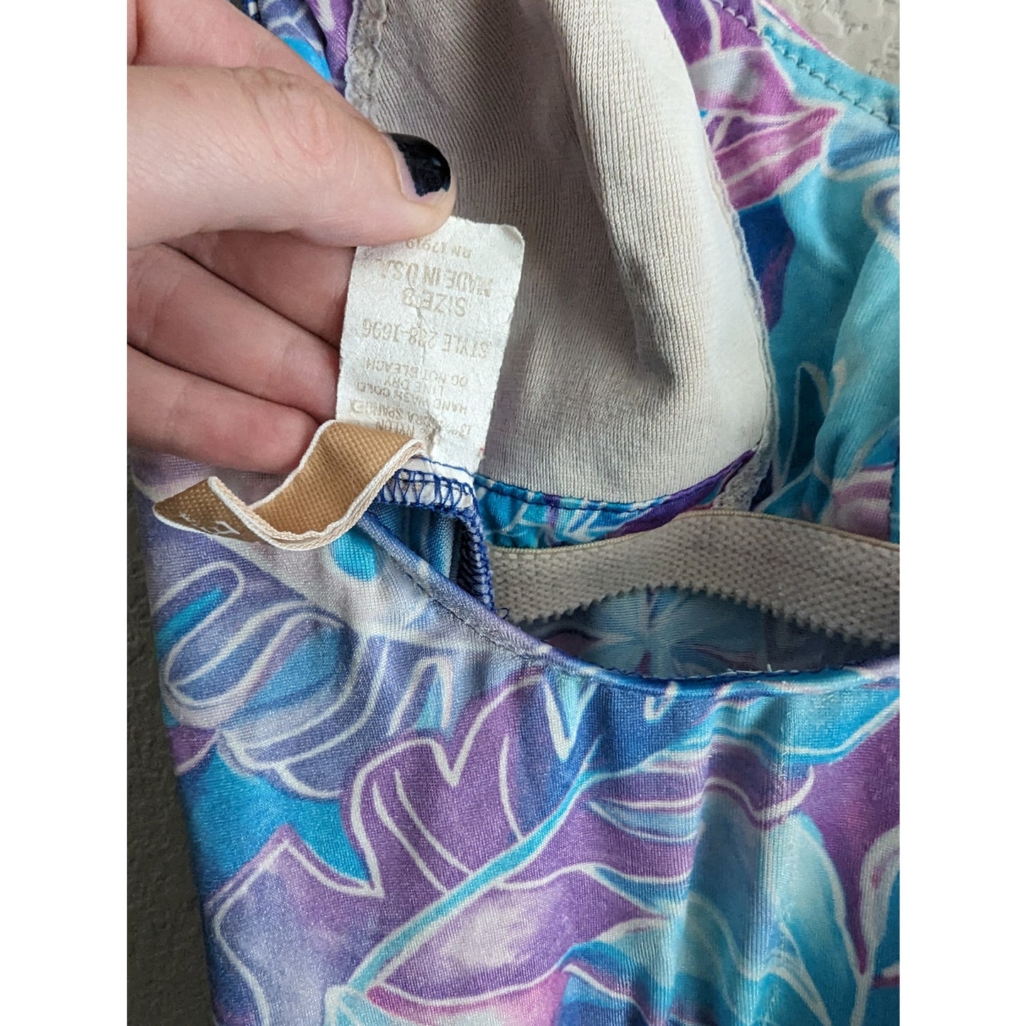 Vintage 1990s Le Cove Womens Sz 8 One Piece Swimsuit Pastel Floral