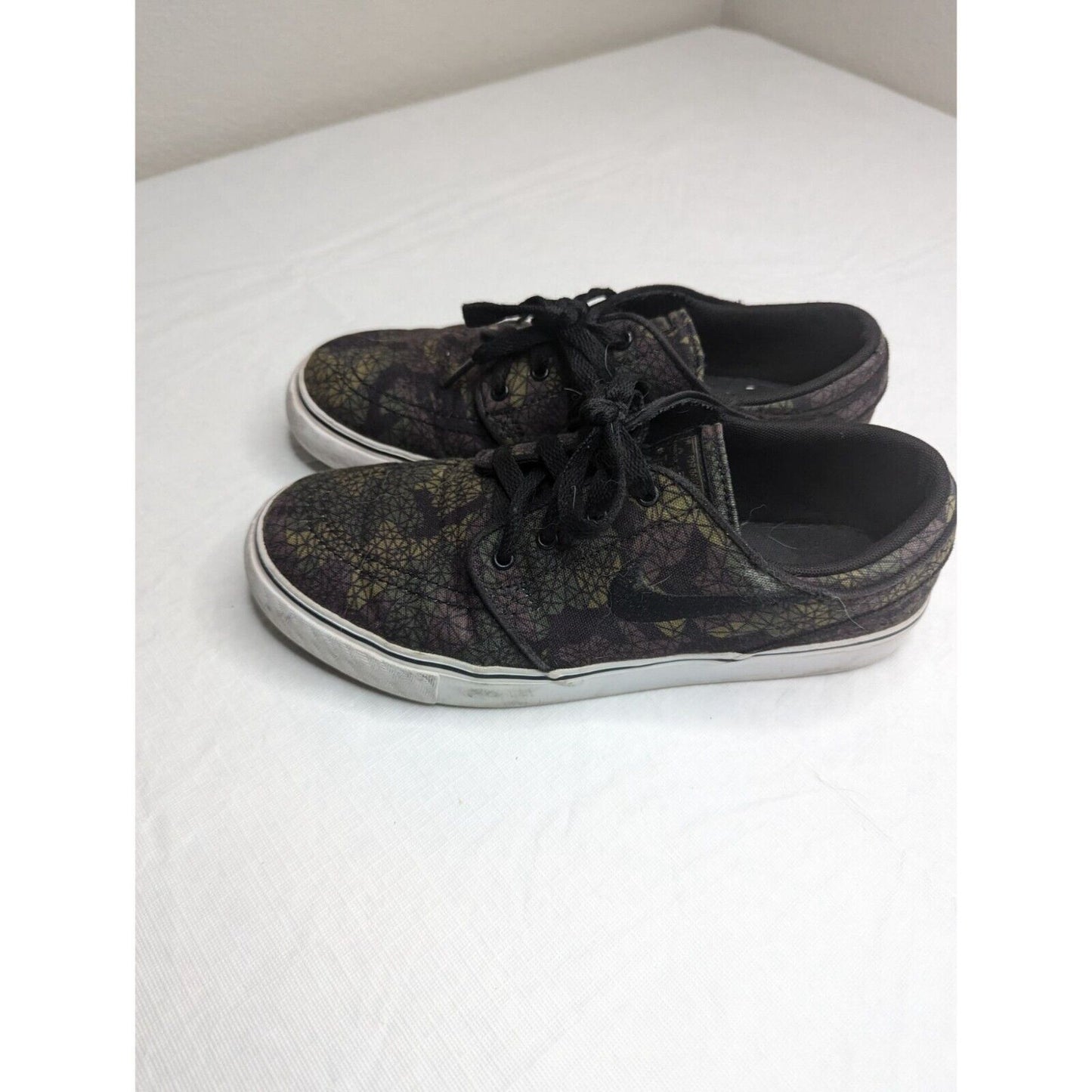 Nike SB Stefan Janoski Premium Camo 654862-301 Canvas Shoes Size 6Y