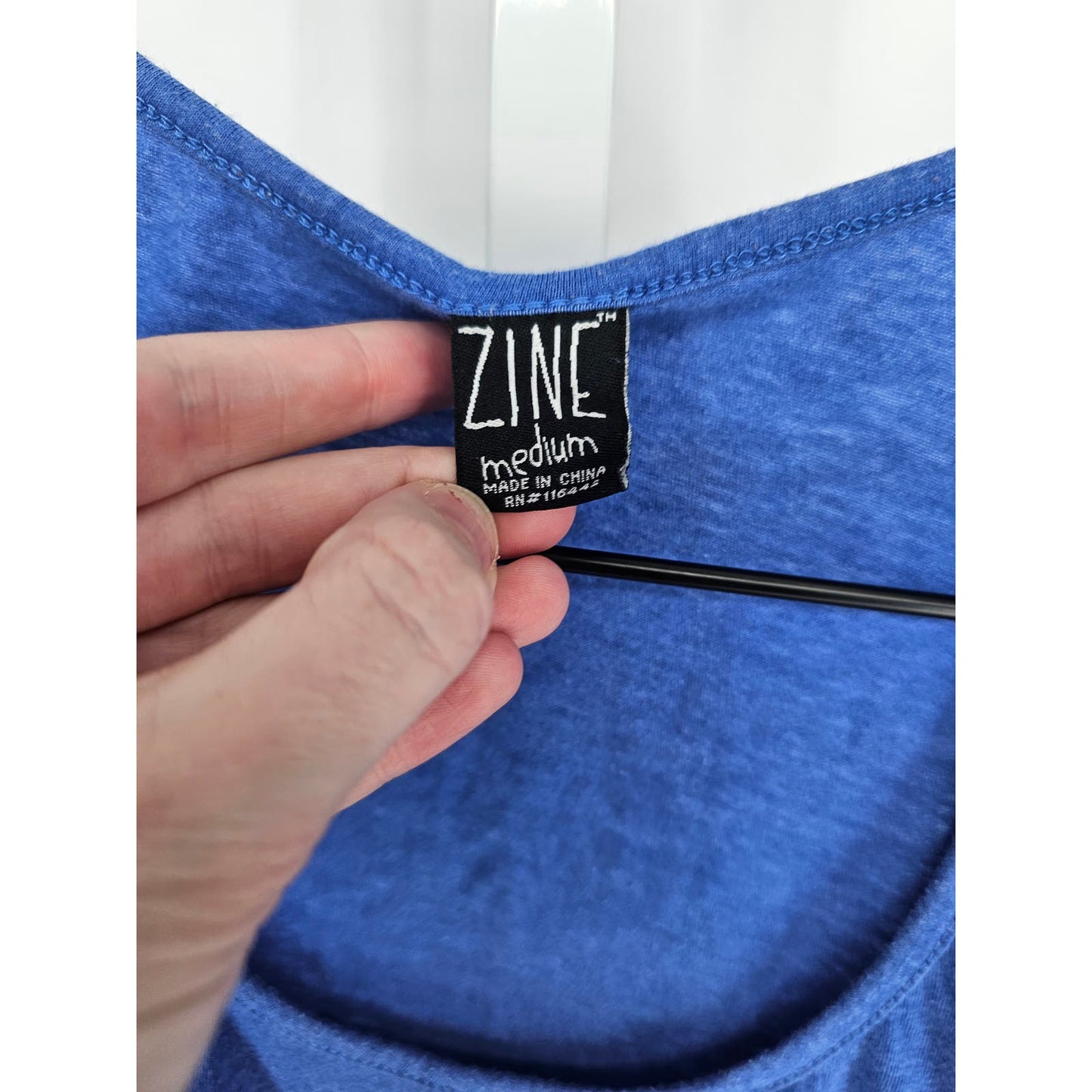 Zine Womens Sz M Slouchy Athletic Tank Top Blue w/ Pocket