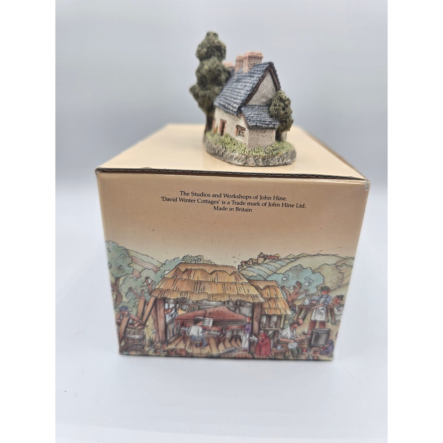 Vintage David Winter Cottages 1985 Craftsman Cottage