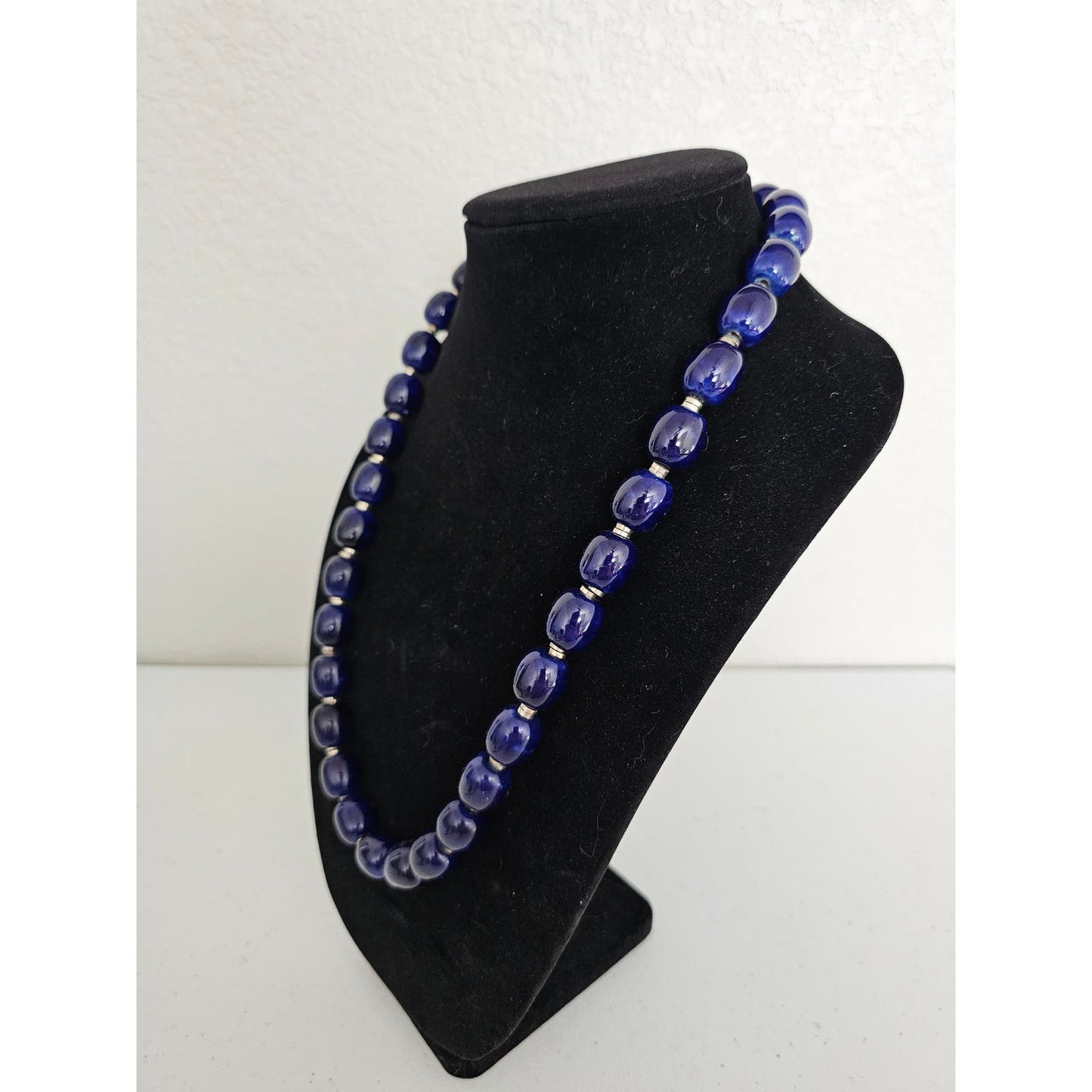 Vintage 1970s Single Strand Translucent Blue Glass Beaded Necklace