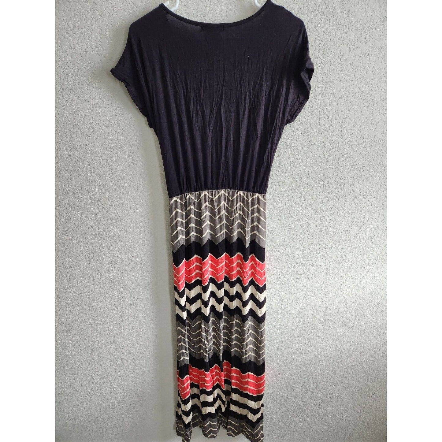 Design History Womens Sz M Short Sleeve Maxi Dress Black Chevron NEW