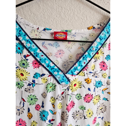 Dickies Womens Sz XL Short Sleeve Scrub Top Bright Floral Daisy Print