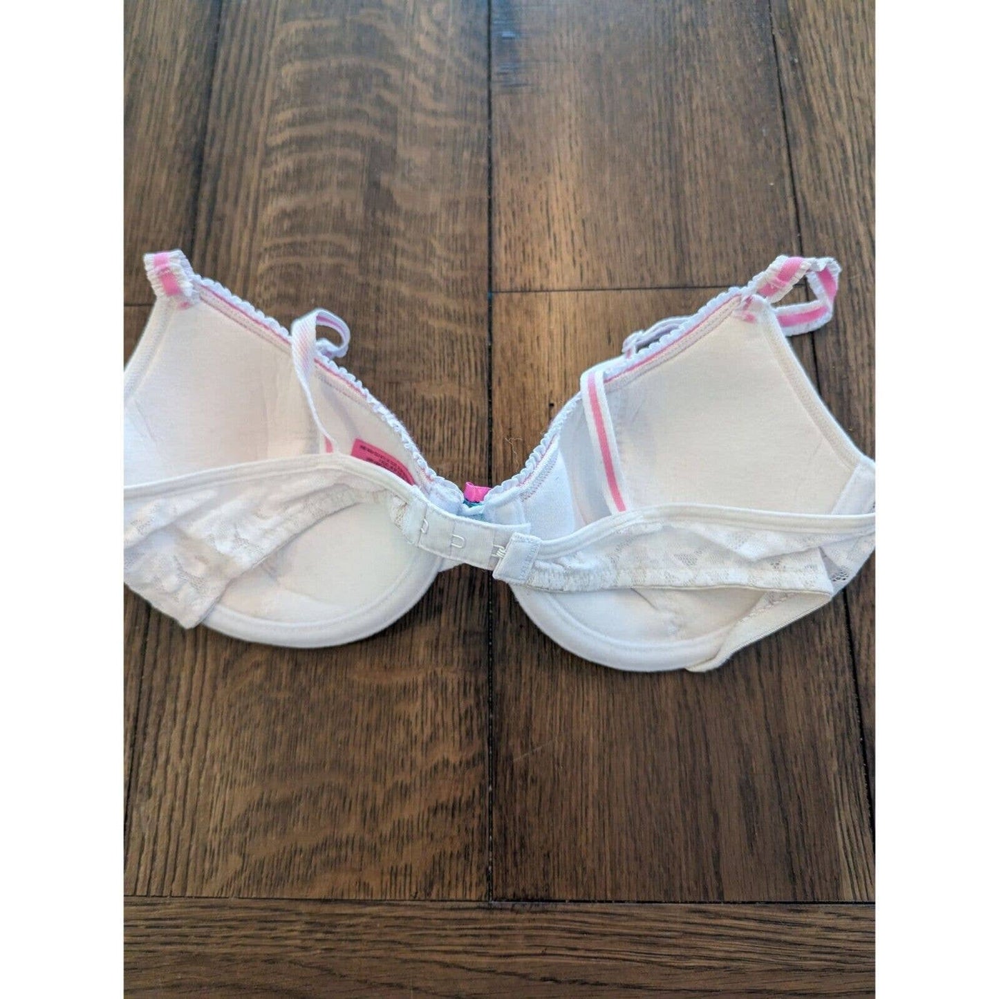 Fruit of the Loom Womens Sz 36C White Lace T Shirt Bra Pink Trim