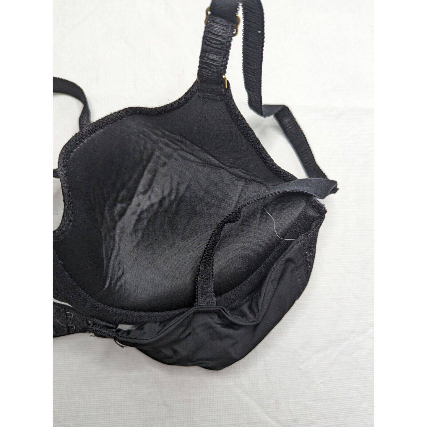 Secret Treasures Womens Sz 34C Padded Push Up Bra Black