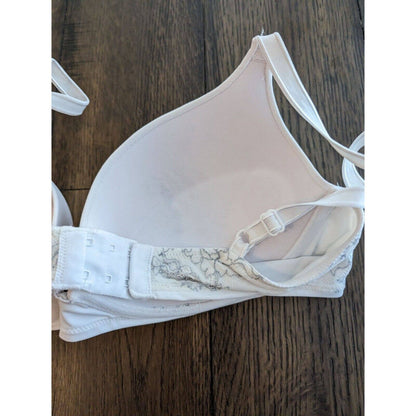 Simply Vera Wang Womens Sz 36D Lightly Padded T Shirt Bra Solid White