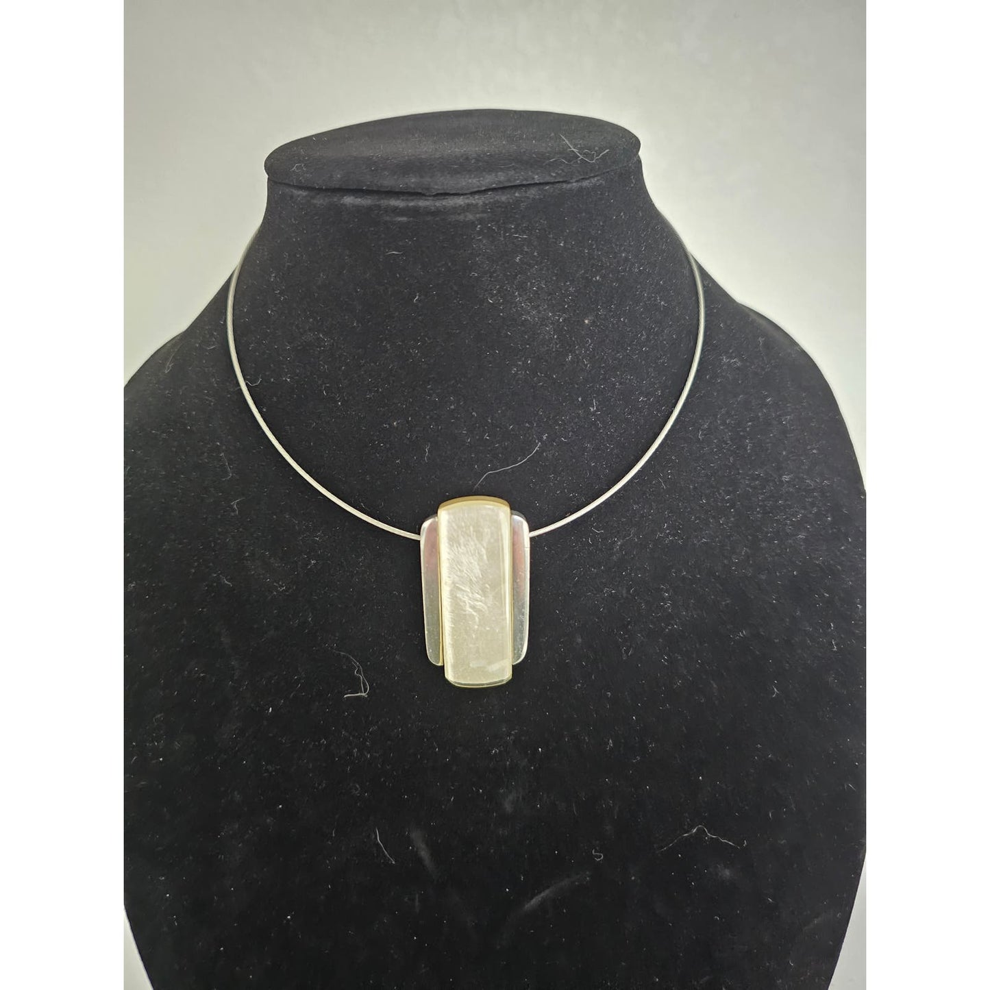 Vintage Polished Mother of Pearl Pendant Necklace Art Deco Style