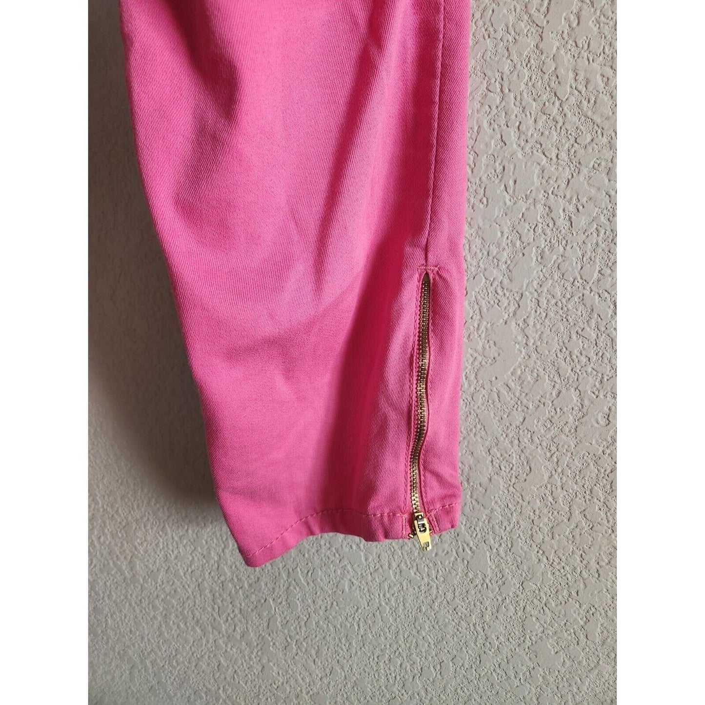 LEI Juniors Sz 13 Ashley Low Rise Capri Skinny Leggings Bright Pink Barbie Core