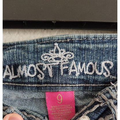 Almost Famous Juniors Sz 9 Skinny Blue Jeans Flap Pocket Thick Stitch