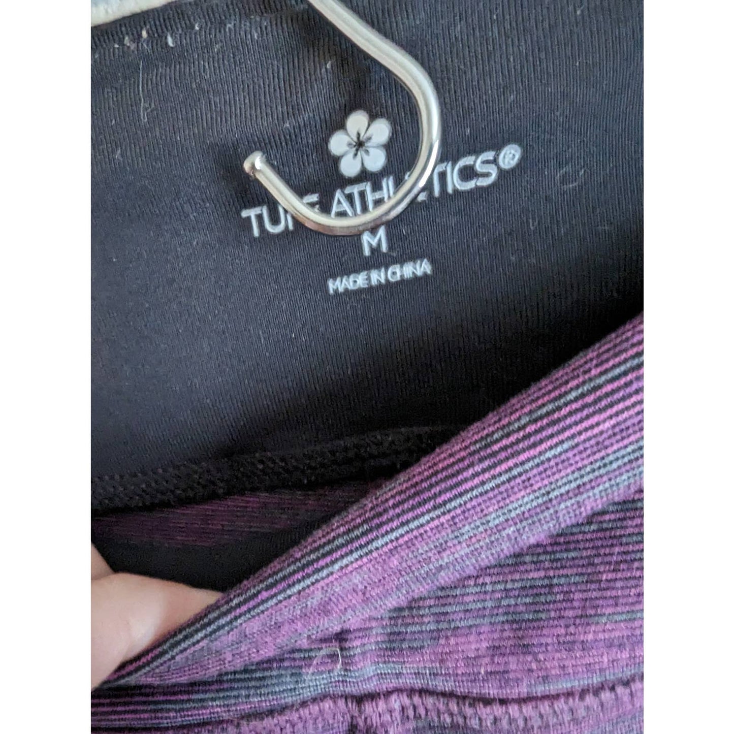 Tuff Athletics Leggings deportivos recortados para mujer Sz M, tinte espacial morado