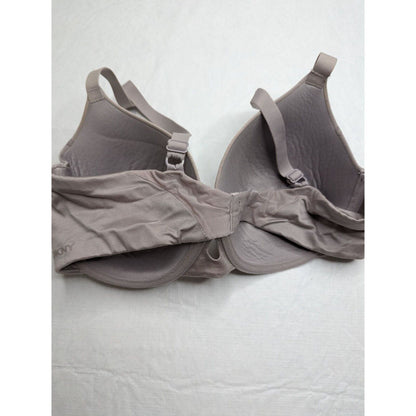 DKNY Womens Sz 38D Classic T Shirt Bra Gray Silver